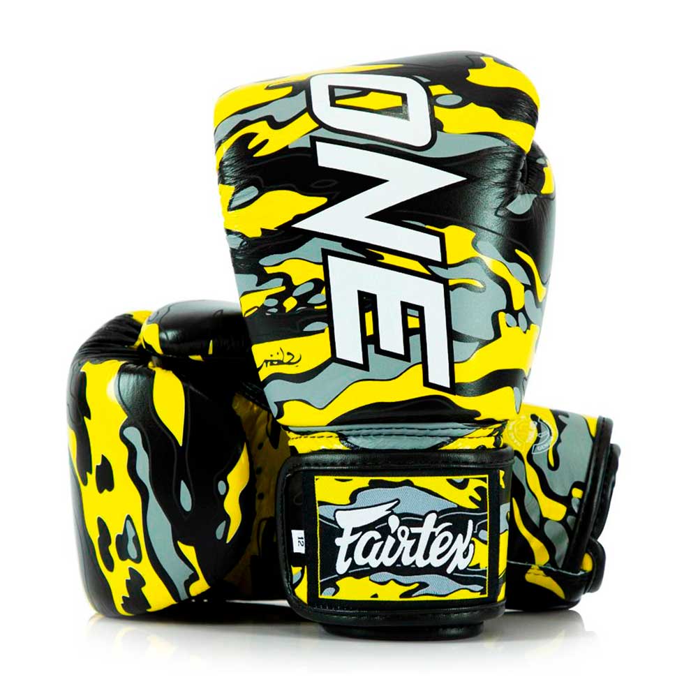 Боксерские перчатки Fairtex BGV ONE FC X Mr.Sabotage, для боев и тренировок, чёрно-жёлтый – фото
