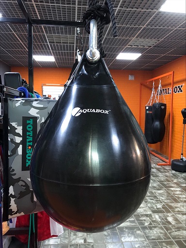 Водоналивная боксерская груша AQUABOX, 71 см, диаметр 55 см, 75 кг – фото