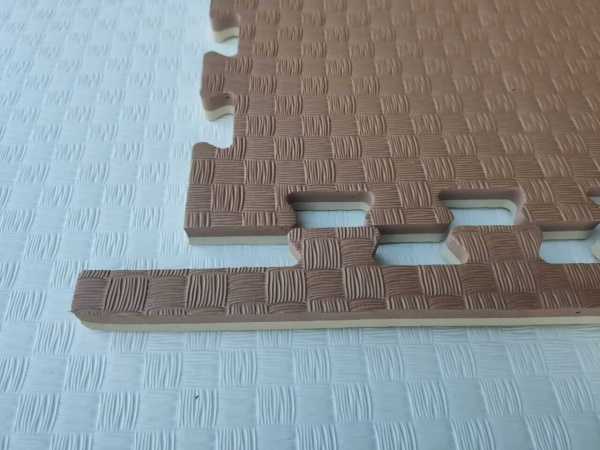 Будо-маты EVA, «Ласточкин хвост», 25 мм, с двух сторон, 100*100 см, бежевый / коричневый, под заказ