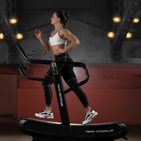 Беговая дорожка BRONZE GYM T940M CATERPILLAR, механическая, для зала – фото
