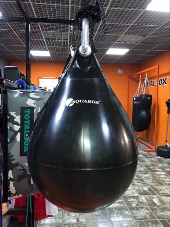 Водоналивная боксерская груша AQUABOX, 58 см, диаметр 46 см, 45 кг – фото