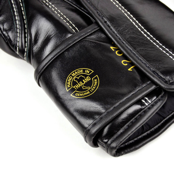 Боксерские перчатки Fairtex BGVG2 BLACK VELCRO, для соревнований, чёрный – фото