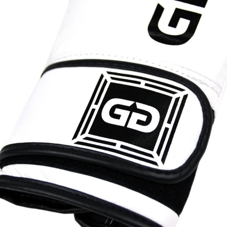 Перчатки для кикбоксинга Fairtex BGVG1 GLORY KICKBOXING, для соревнований, белый – фото