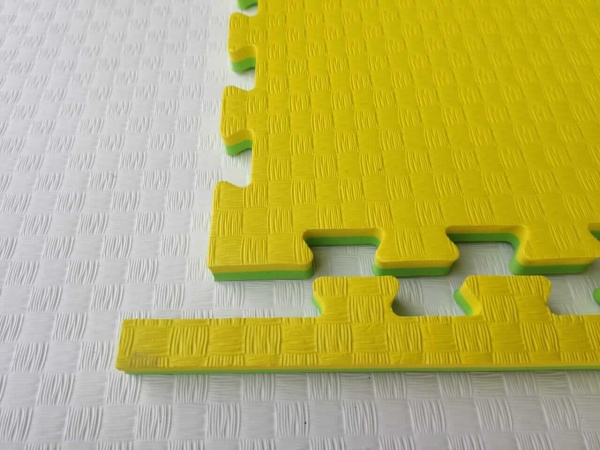 Будо-маты EVA, «Ласточкин хвост», 20 мм, с двух сторон, 100*100 см, жёлтый / зелёный, под заказ