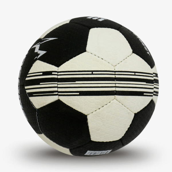 Мяч футбольный INGAME STREET BROOKLYN IFB-125, №5, чёрно-белый – фото